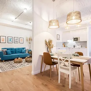  Apartment Roomli Boho Chic