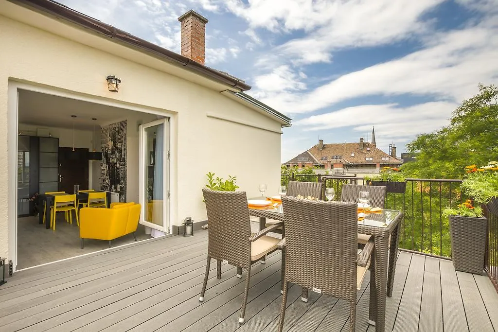 Terrace Apartments At City Park Budapest