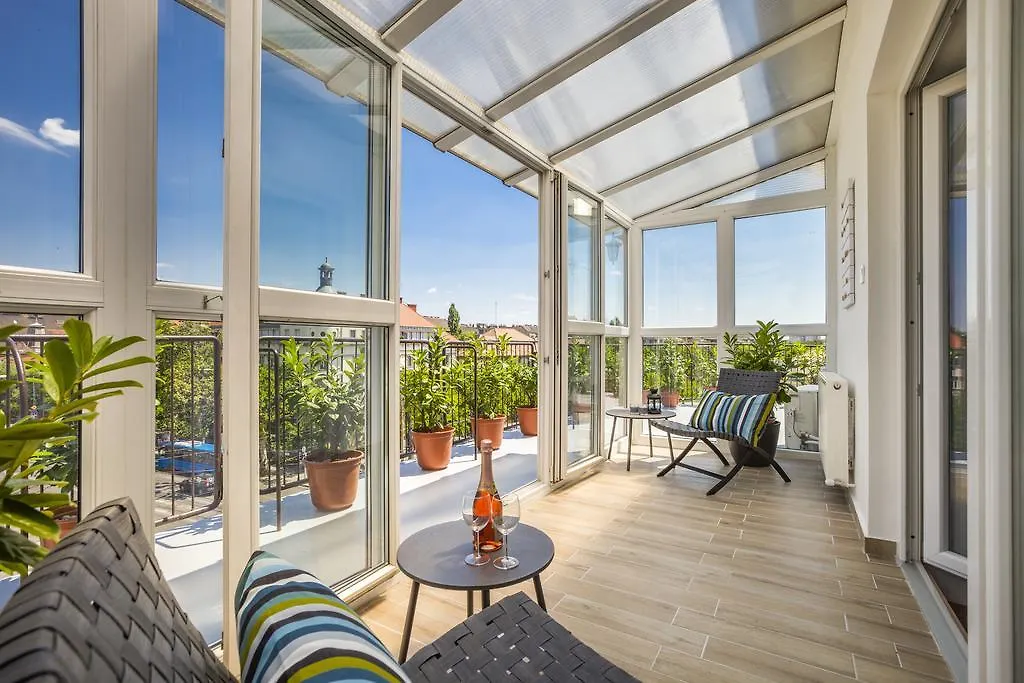 Terrace Apartments At City Park 부다페스트